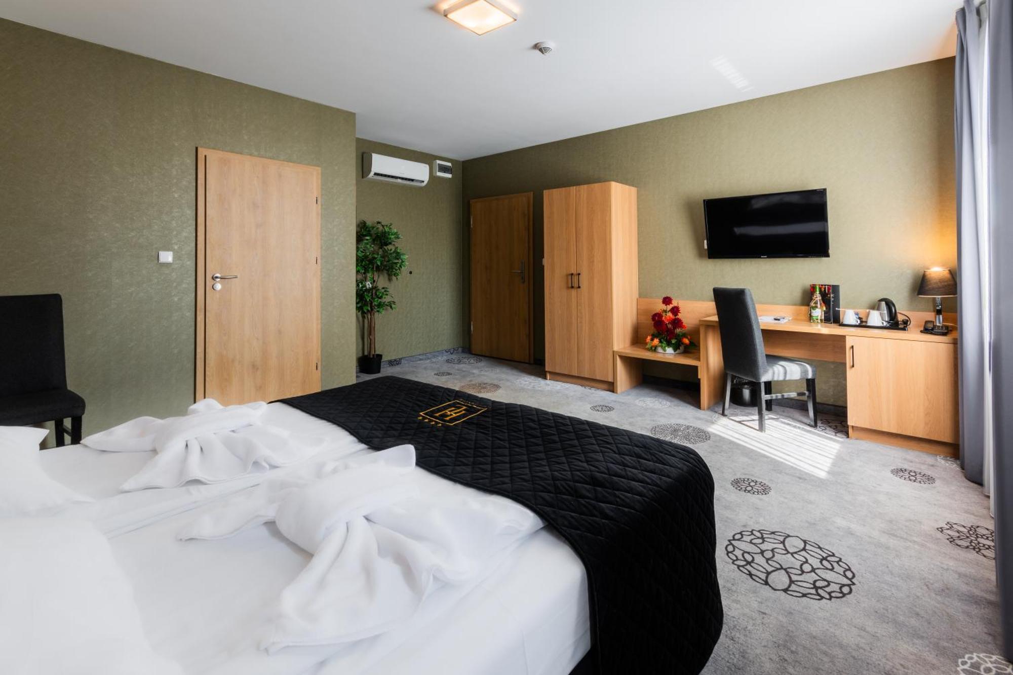 Hotel Lantier Wellness & Spa Bytom Eksteriør billede
